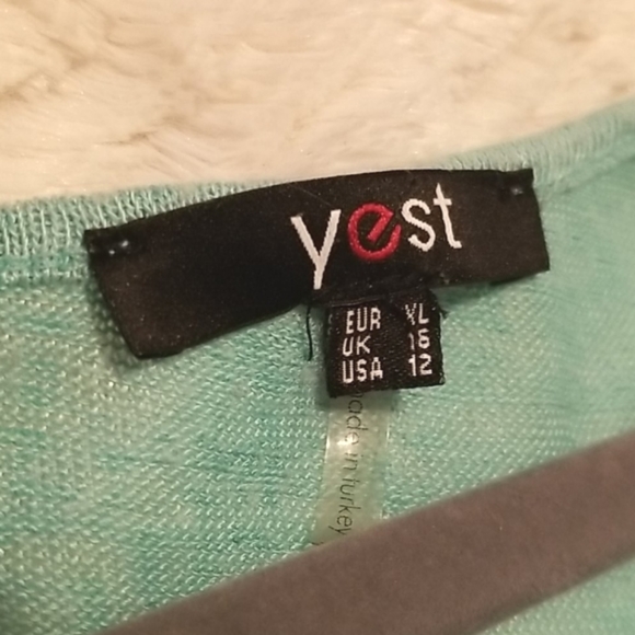 Yest Mint Green Stamps Printed Chiffon Knit Blouse - Picture 13 of 14